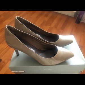 Rockport Total Motion 75mm Taupe Heels Pumps Size 7.5W New
